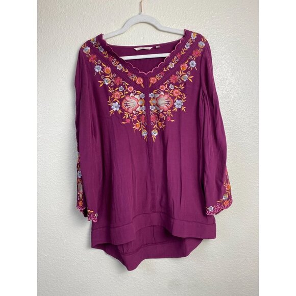 Soft Surroundings Floral embroidered Top Womens size Medium Purple Boho Vacation - Picture 12 of 12